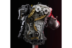 アウディ2.5 TFSI 5気筒エンジン