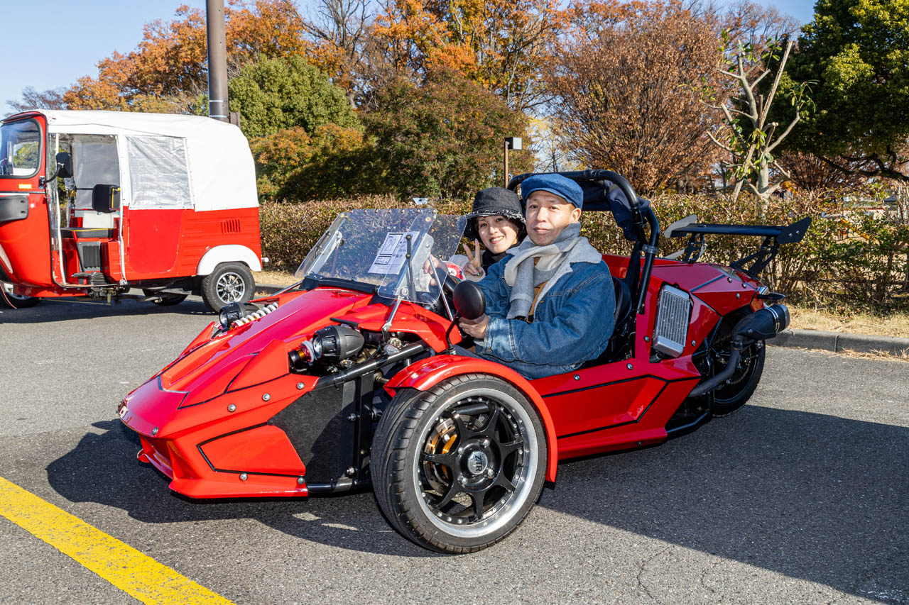 【前2輪・後1輪】サイドカー登録で乗る「ZTR250」。リバース・トライクに見る「大人の趣味車」の楽しみ方【愛車群像】