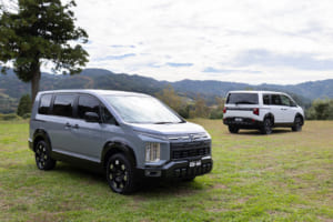 新型 三菱デリカD:5