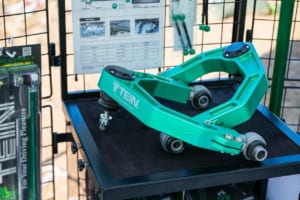 テイン「4×4 ダンパー グラベル2