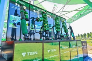 テイン「4×4 ダンパー グラベル2