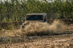 テイン「4×4 ダンパー グラベル2