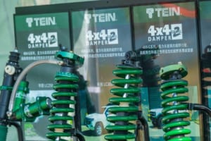 テイン「4×4 ダンパー グラベル2