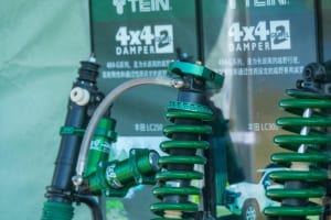 テイン「4×4 ダンパー グラベル2