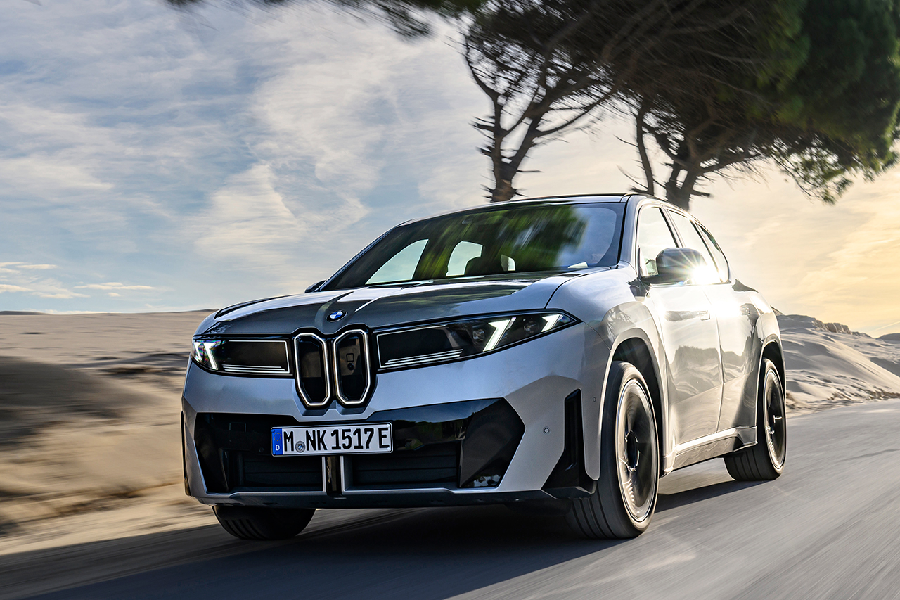 【写真298枚】BMW新型「iX3」、スペイン・ソトグランデで捉えた「ノイエ・クラッセ」の息吹。現地撮り下ろしギャラリー