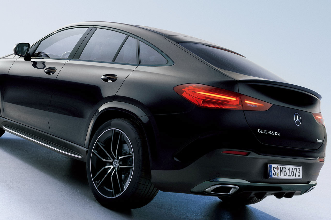 「カタログモデル」として選べる漆黒。メルセデス・ベンツGLE／GLSに「ナイトエディション」