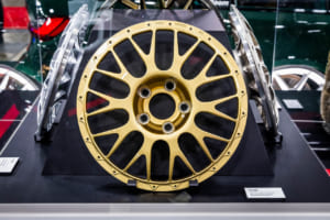 BBS RT88:モータースポーツゴールド×シルバーダイヤカット(MSGL-SLD)