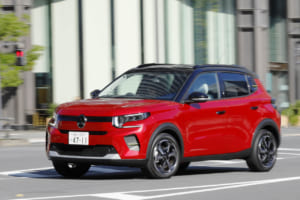 【試乗】48Vマイルドハイブリッドの実力は？ 新型シトロエンC3が「10mm厚ソファシート」とPHCで叶える、現代の「魔法の絨毯」《LE VOLANT LAB》