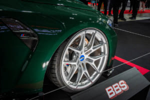 BMW M3（G80）に装着されたBBS MAG-Rコンセプト：サイズは前20×10.0J IS6.5 5/112／後20×11.0J IS14.5 5/112