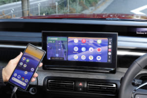 シトロエンC3 マックス ハイブリッド