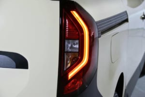 ルノー グラン カングー クルール