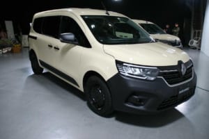 ルノー グラン カングー クルール