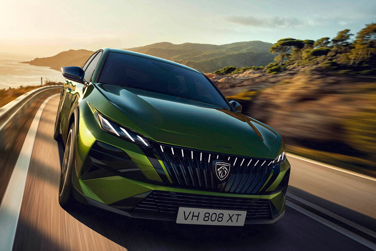 【詳細解説】プジョー新型「408」はBEV追加でどう変わった？ “美しき異端児”の鋭さと静寂なる進化