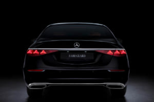 特殊防護車両の「S 680 GUARD 4MATIC」