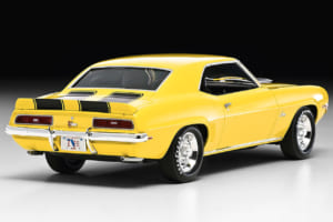 レベル製1/25スケール・プラモデル「’69 Z/28カマロRS」