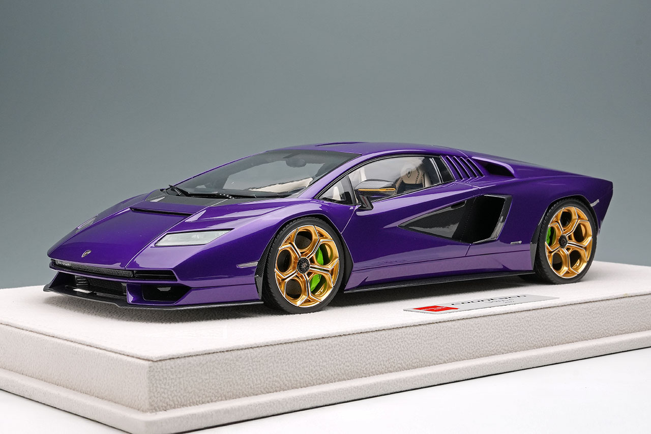 現代版「カウンタック」、ランボルギーニ「LPI 800-4」がメイクアップ