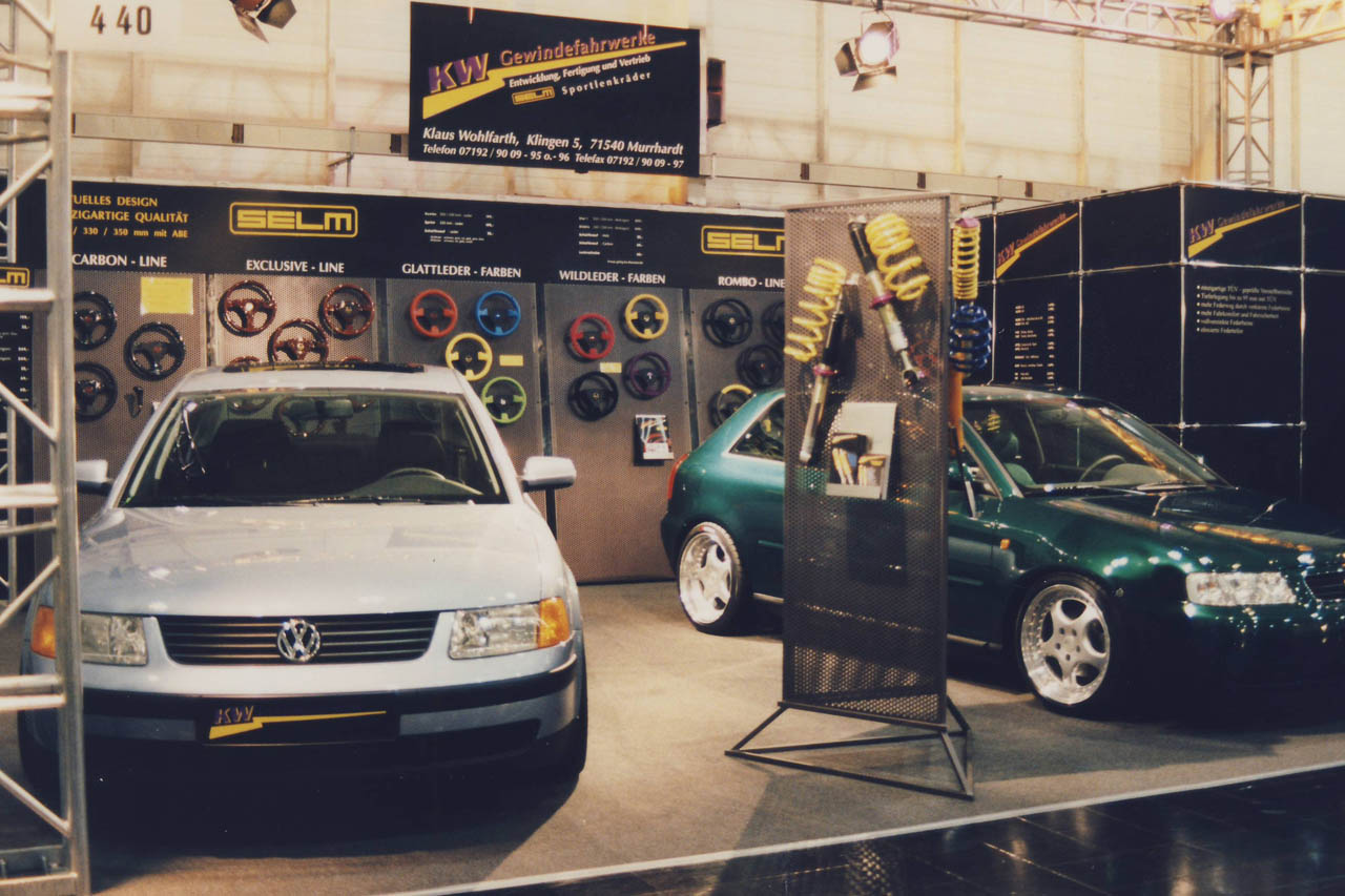 創業当初1995年にKWが初出展したエッセンモーターショー(photo: KW automotive)