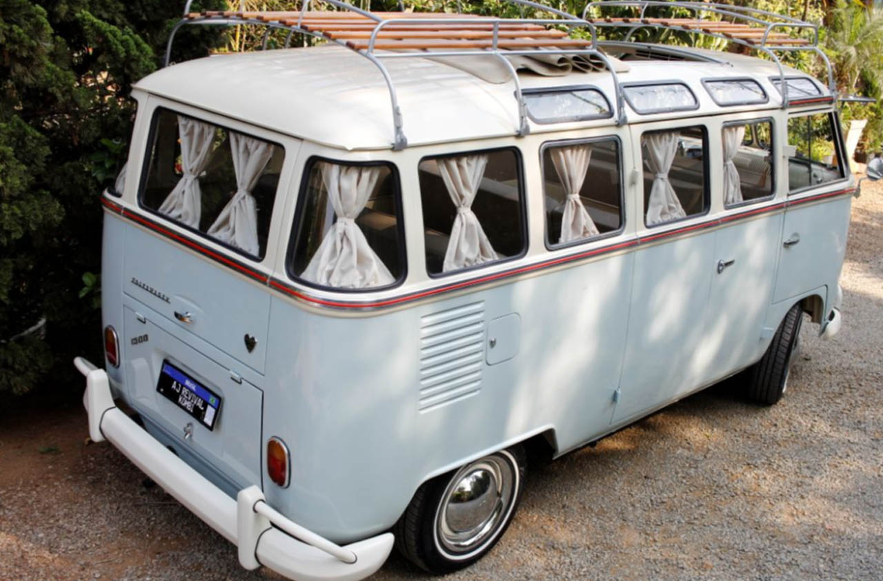 1975年式 フォルクスワーゲン マイクロバス 23ウィンドウ