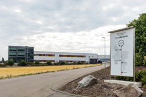 現在のKWオートモーティブ本社(photo: 山本佳吾/K. Yamamoto)