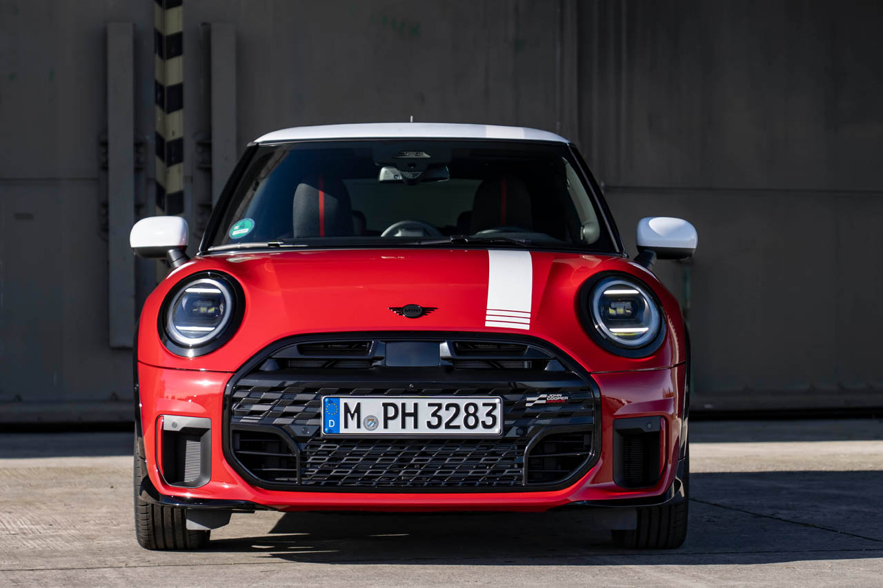 写真29枚】MINI「1965ビクトリーエディション」発表。モンテカルロの