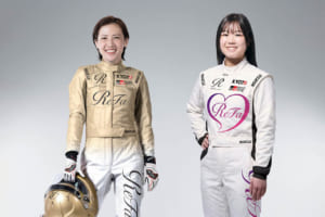 Team ReFa with AIWINの監督兼ドライバー三浦愛選手（左）と、ドライバー白石いつも選手（右）