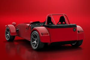 ケータハム・セブン 2026年モデル 新色のポピー・レッド