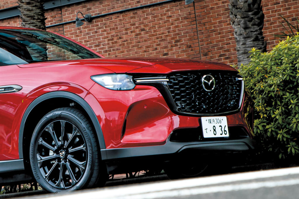 マツダ CX-60 XDドライブエディション・ナッパレザーパッケージ：ボディカラーはソウルレッドクリスタルメタリック。