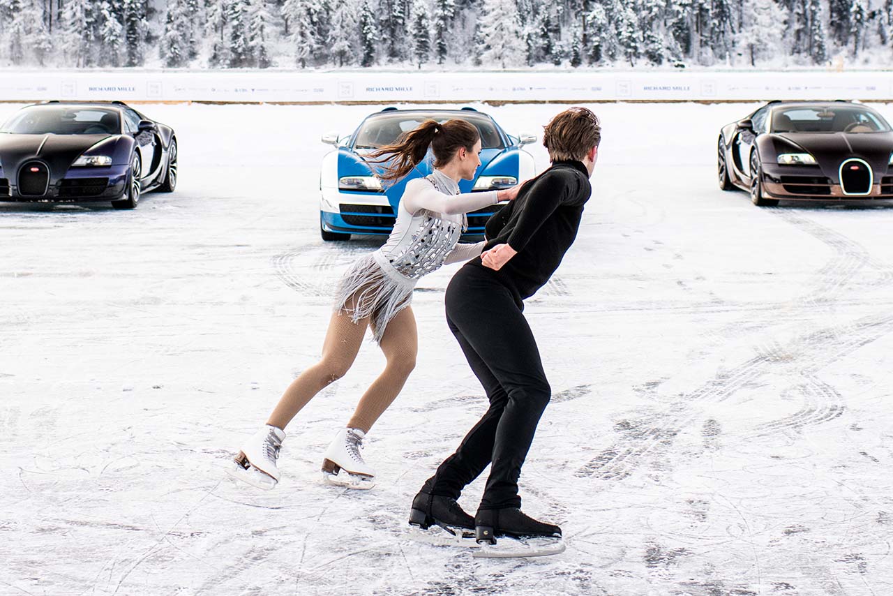 サーキットの怪物が氷上を舞う！ ブガッティ「ボリード」と伝説の「ヴェイロン」、サンモリッツでの競演