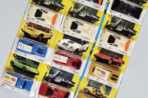 1回10円のくじが宝物だった。昭和の放課後を席巻した「駄菓子屋スーパーカーグッズ」の記憶・後編《LE VOLANT LAB》