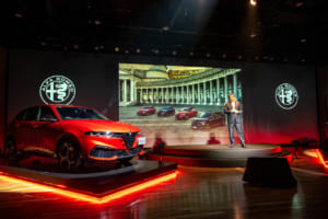 新型アルファ・ロメオ・トナーレ プレス発表会の様子