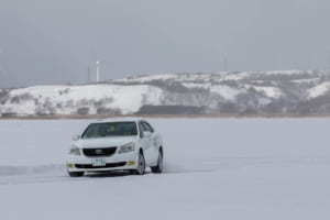 マジェスタだってキレイにドリフト。