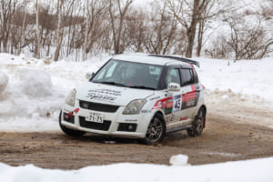 北海道ブリザードラリー：もちろん競技車両での参加も大丈夫。