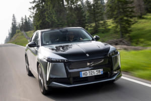 誰も似ていない、孤高のファストバックSUV。DS N°8 が描くラグジュアリーEVの未来【EV:LIFE FUTAKO TAMAGAWA 2026】