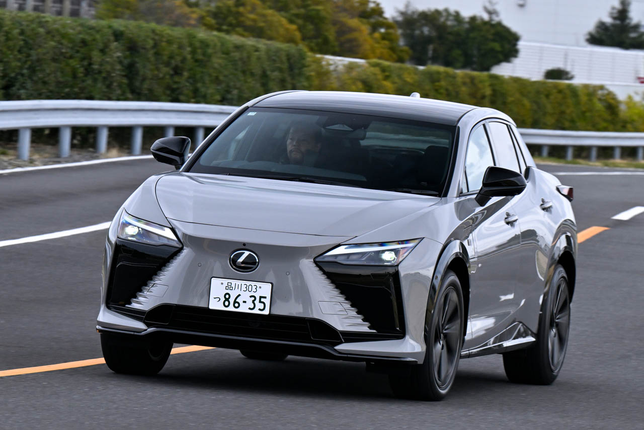 【国産EV＆PHEV一気乗り】日産テストコースにライバル6社が異例の集結！ 乗り比べて見えた電動化の「最適解」