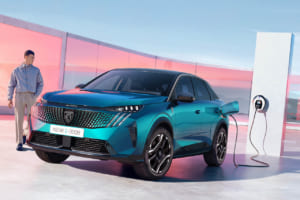 新型プジョー3008を二子玉川で体感。ハイブリッド展示とE-3008試乗で探る、電動化の最適解【EV:LIFE FUTAKO TAMAGAWA 2026】