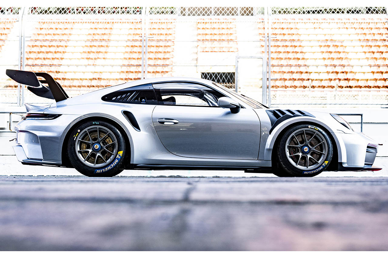 520psの新型ポルシェ「911カップ」見参。992.2世代はレーシングABS初
