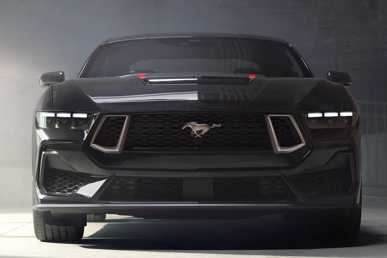 伝説のペインターが彩るマスタング。限定550セットの「TLDシグネチャーエディション」が放つ圧倒的な存在感