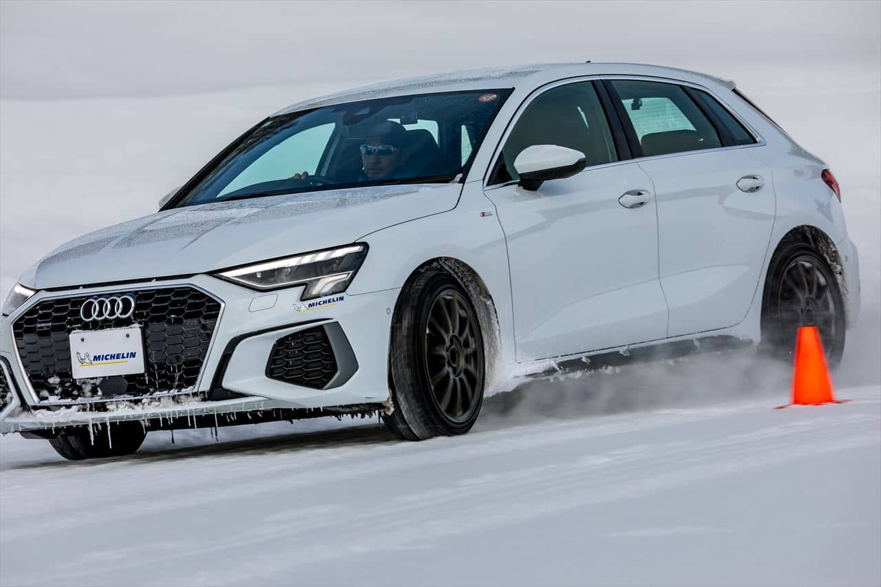 サマー主役のオールシーズンは雪道で使えるか？ ミシュラン「クロスクライメート3」氷雪上レビュー