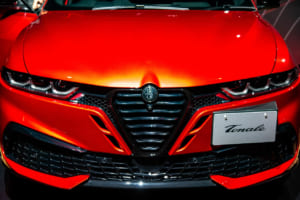 【アルファ・ロメオ新型トナーレ】“盾形グリル”刷新の深層｜デザインと走りの進化はどう結びつくか【写真96枚】