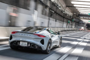 ロータス・エミーラ ターボSE:ツーリングサスペンション