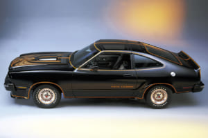 1978年型フォード・マスタングⅡキングコブラ