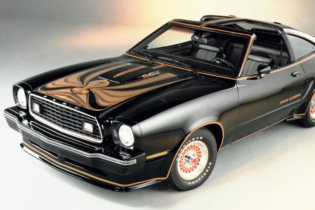 1978年型フォード・マスタングⅡキングコブラ