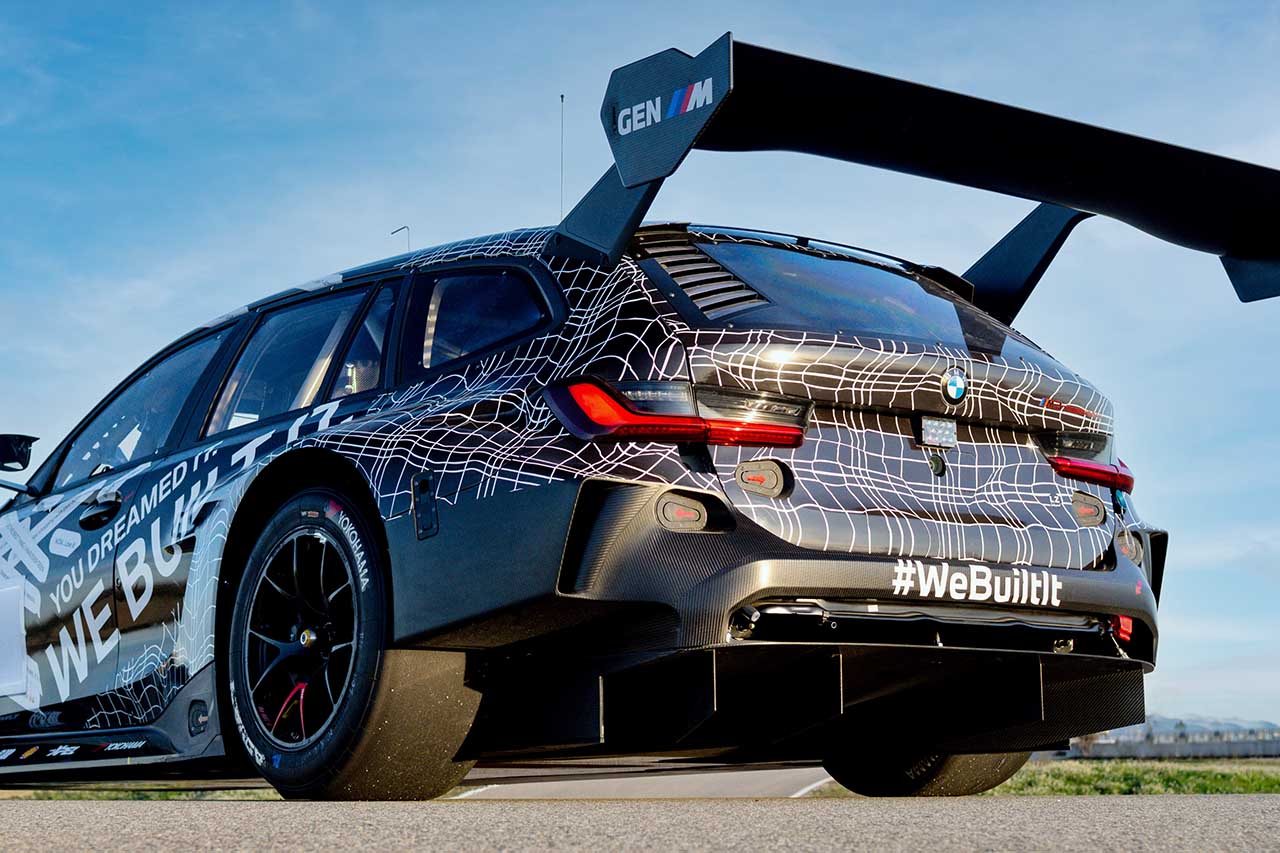 実用ワゴンの姿をしたGT3レーサー。BMWが『M3ツーリング 24H』をニュルに投入する理由