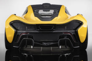 メイクアップ製「アイドロン」1/18モデルカーの「マクラーレン P1 2013」。