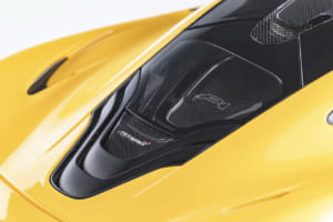 メイクアップ製「アイドロン」1/18モデルカーの「マクラーレン P1 2013」。