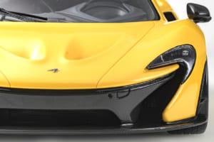 メイクアップ製「アイドロン」1/18モデルカーの「マクラーレン P1 2013」。