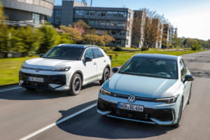 VW「ゴルフ」「T-ロック」に新フルハイブリッド搭載。充電不要の次世代パワートレイン、その深層