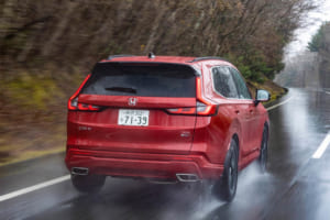 ホンダ CR-V e:HEV RS