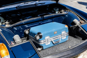 1970年式ポルシェ914-6：フロントフードの下はトランク。