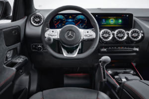 福祉車両の室内イメージ写真：Cクラス。